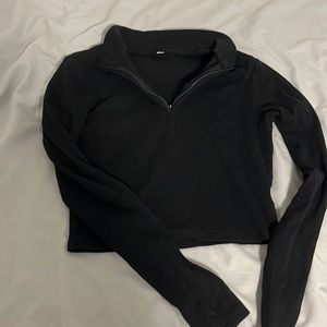 black cropped long sleeve